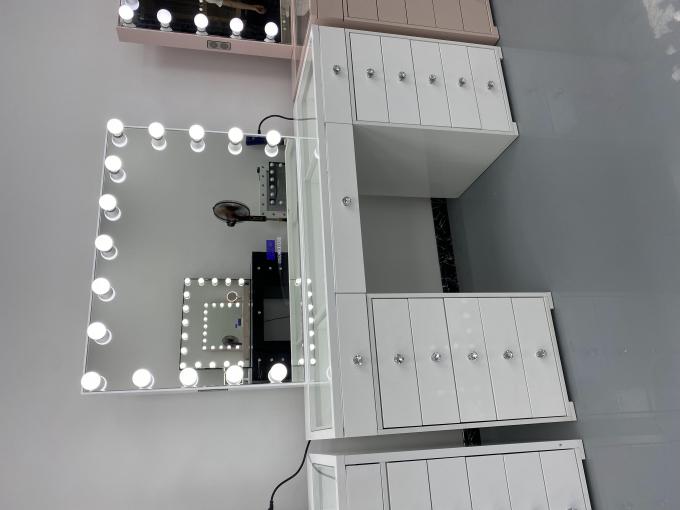 Y Embalaje de vestidora moderna mesa con luz espejo dormitorio vestidora maquillaje escritorio espejos Led conjunto cajones vestidores 1