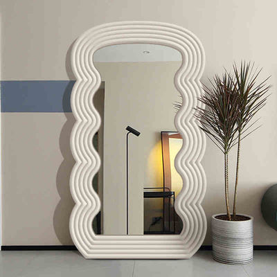 Espejo blanco ondulado de longitud completa 71x32 Espejo arqueado para dormitorio y sala de estar