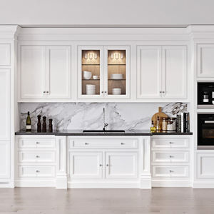Armarios de cocina de madera contrachapada de color crema con superficie de PVC de melamina