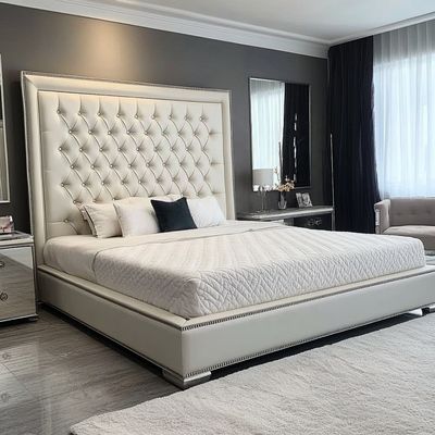 Cama doble de madera gris de tamaño queen / king con botones de espejo inspirada en el presidente y el diseño moderno.
