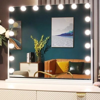 Espejo de maquillaje 5x iluminado 360 grados girado